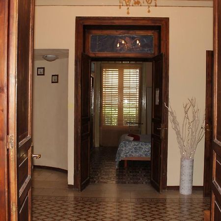 B&B Stazione Centrale Палермо Екстер'єр фото